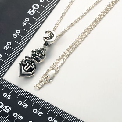 シルバーネックレス
