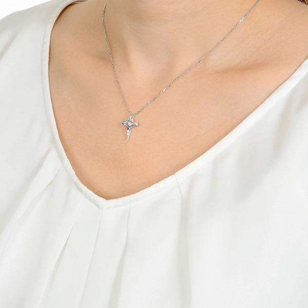 シルバーネックレス