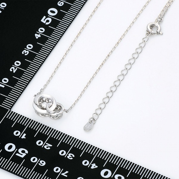 シルバーネックレス