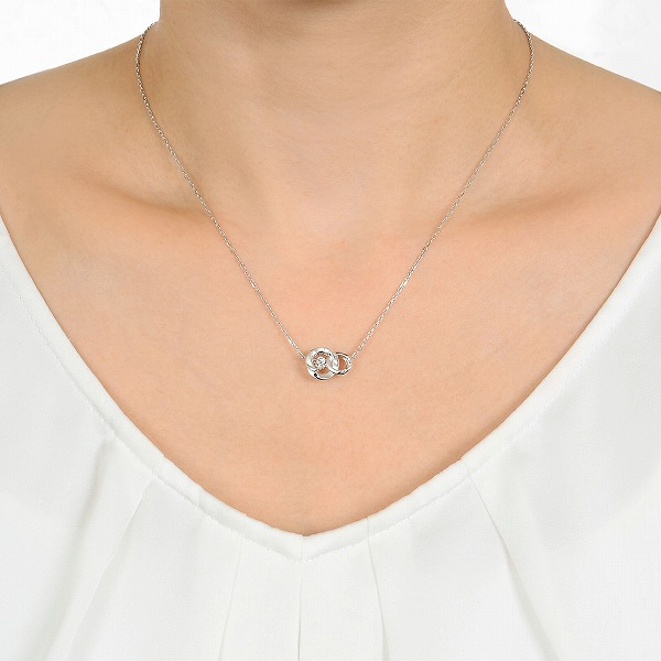 シルバーネックレス