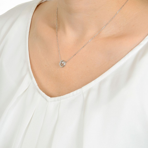 シルバーネックレス