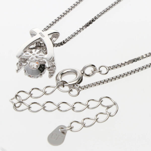 シルバーネックレス