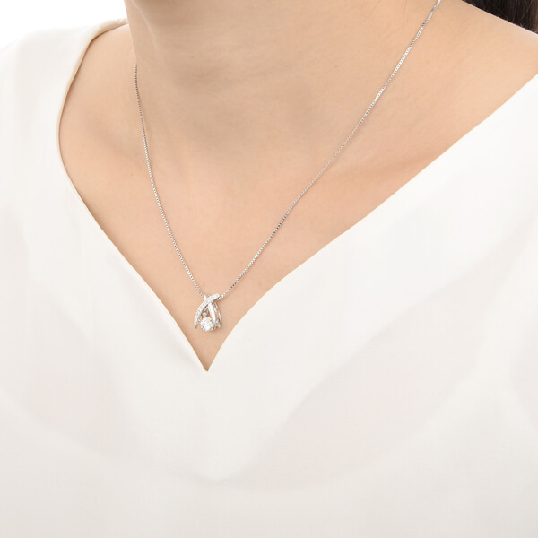 シルバーネックレス