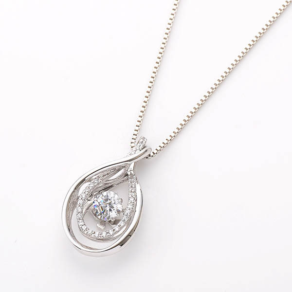 シルバーネックレス