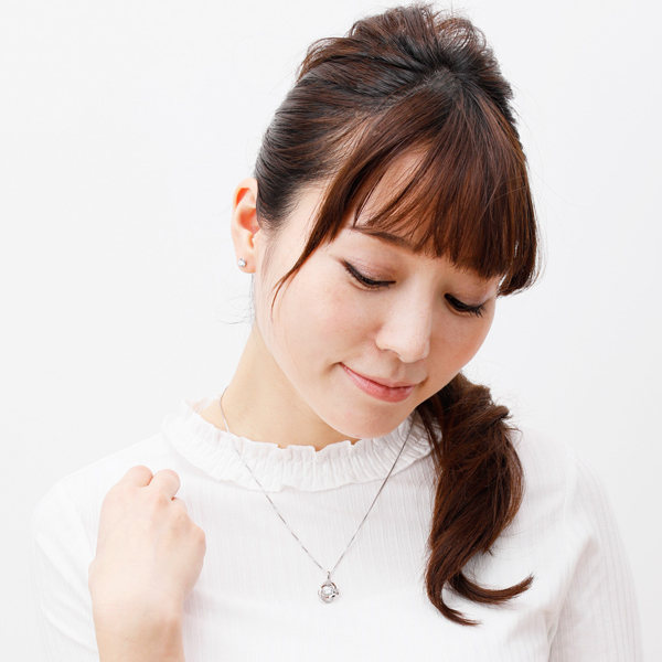 シルバーネックレス