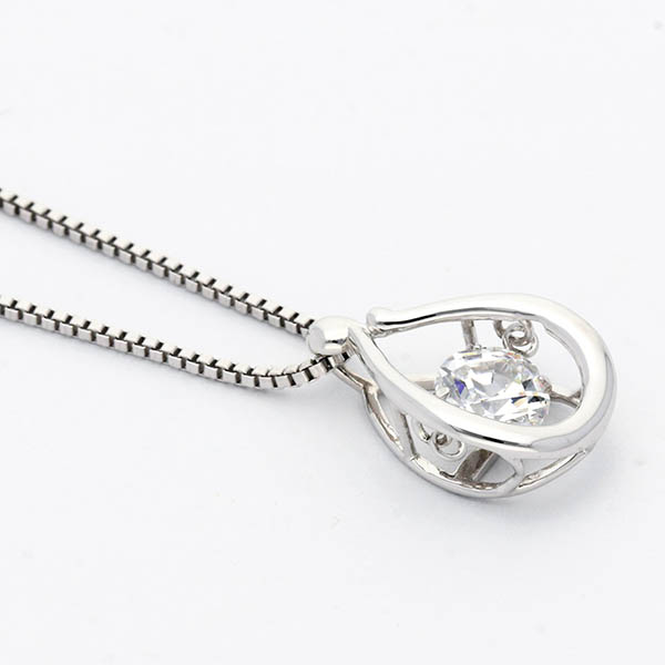 シルバーネックレス