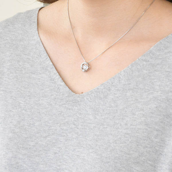 シルバーネックレス