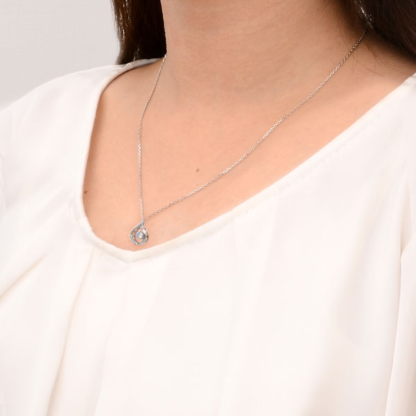 シルバーネックレス