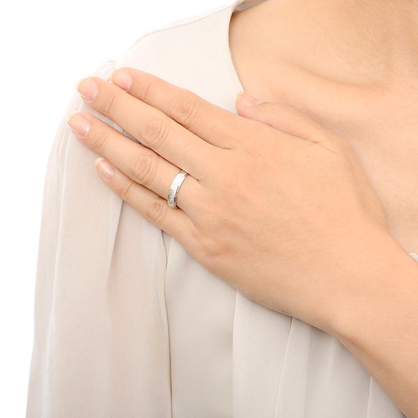 ホワイトゴールドマリッジリング