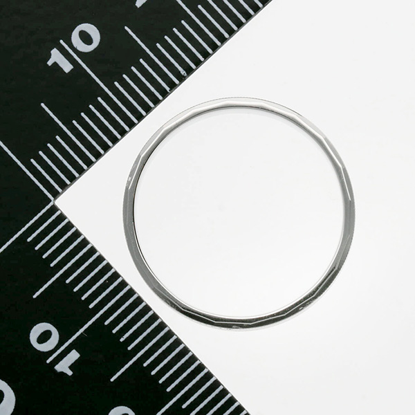 ホワイトゴールドマリッジリング