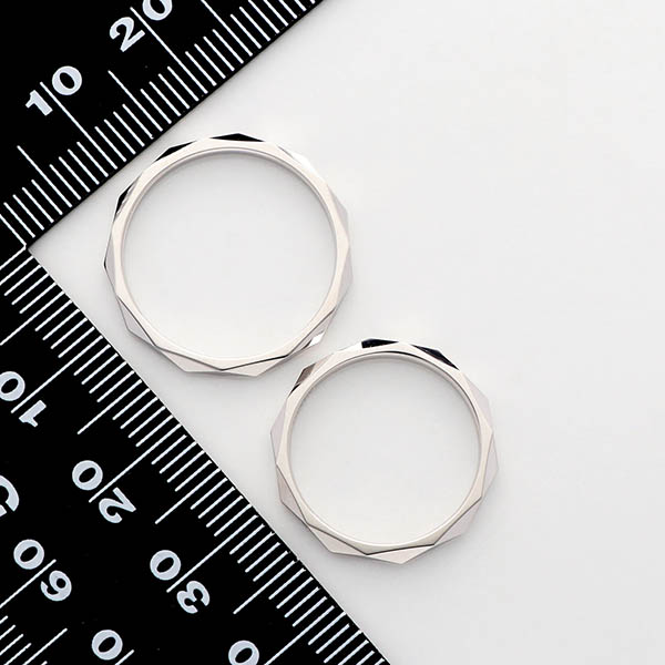 ホワイトゴールドマリッジリング