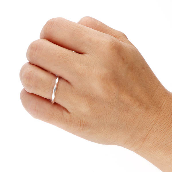 ホワイトゴールドマリッジリング