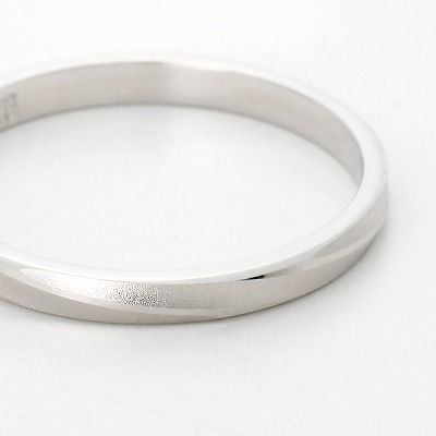 ホワイトゴールドリング