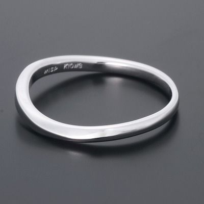 ホワイトゴールドリング