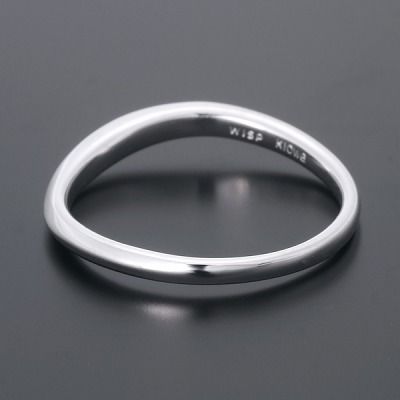 ホワイトゴールドリング