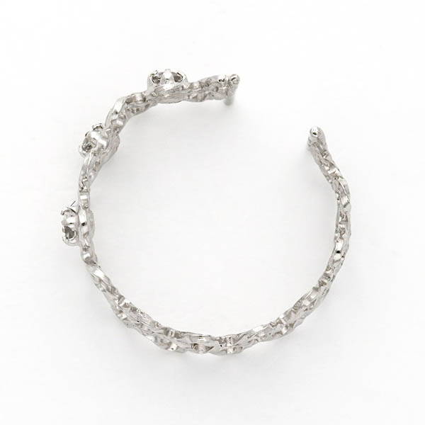 ホワイトゴールドイヤーカフ