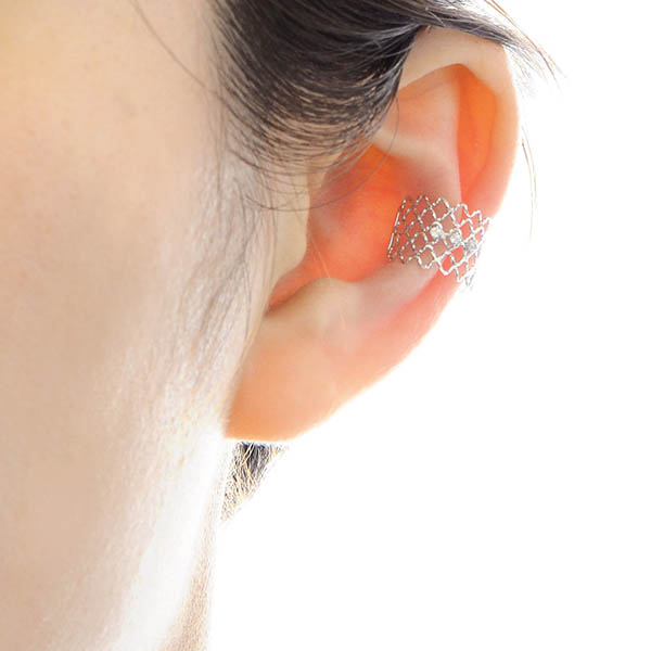 ホワイトゴールドイヤーカフ