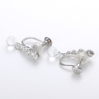 ホワイトゴールドイヤリング