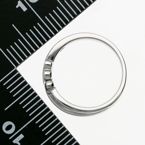 ホワイトゴールドリング