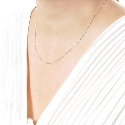 ホワイトゴールドチェーン