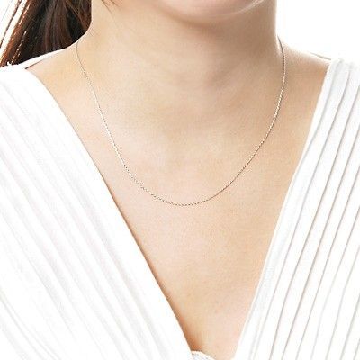 ホワイトゴールドチェーン