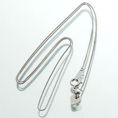 ホワイトゴールドチェーン