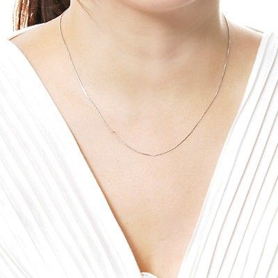 ホワイトゴールドチェーン