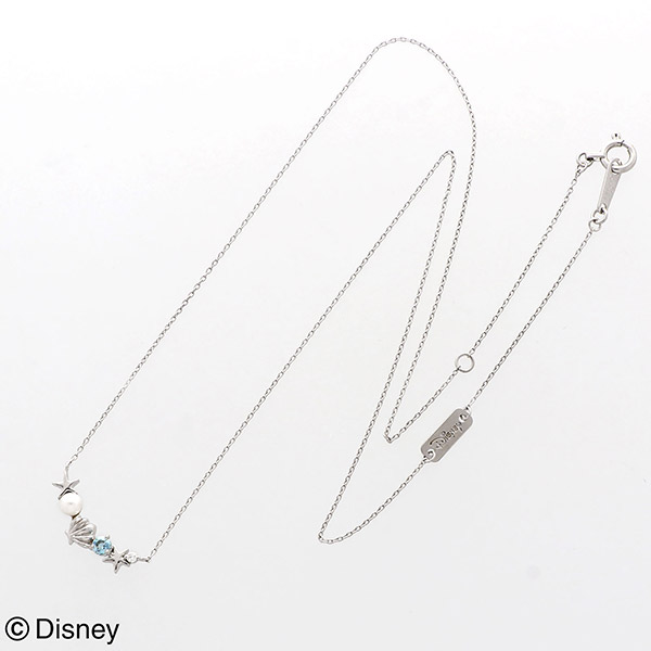 ホワイトゴールドネックレス