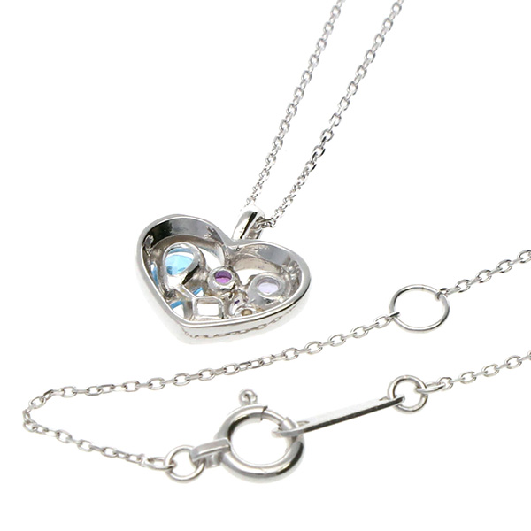 ホワイトゴールドネックレス