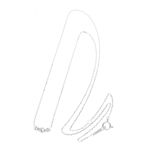 ホワイトゴールドネックレス