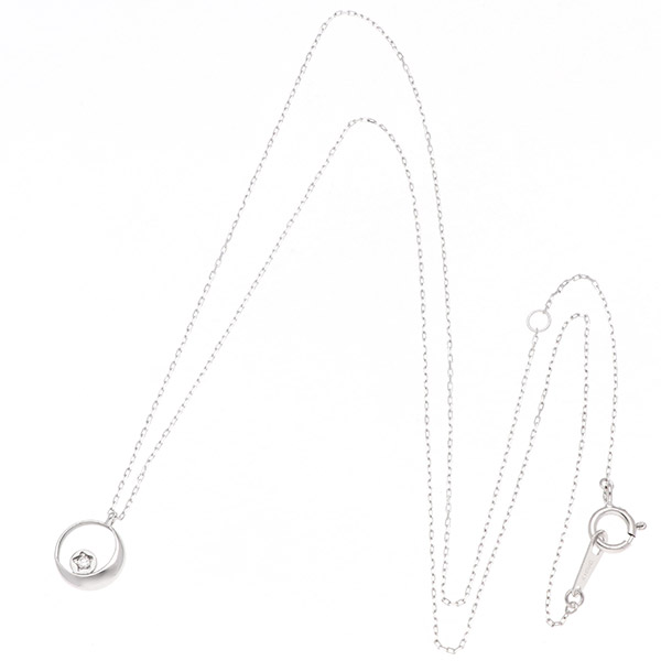 ホワイトゴールドネックレス