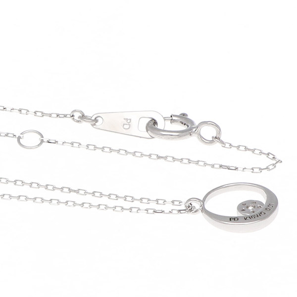 ホワイトゴールドネックレス