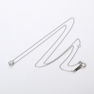 ホワイトゴールドネックレス