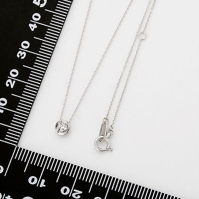 ゴールドネックレス