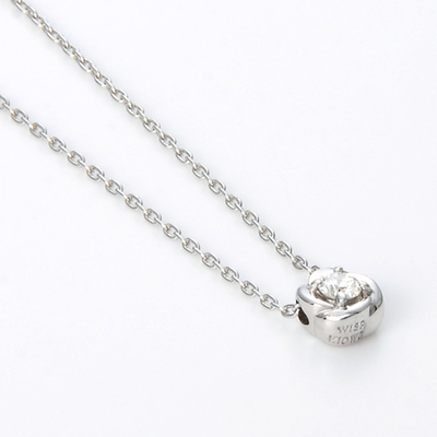 ホワイトゴールドネックレス