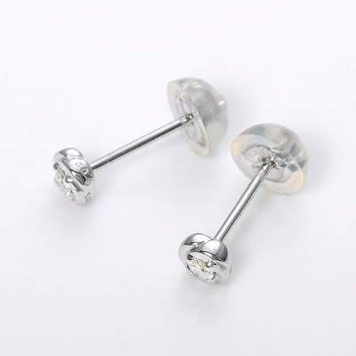 ホワイトゴールドピアス