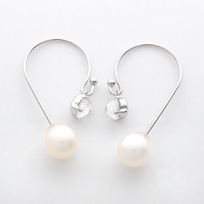 ホワイトゴールドピアス