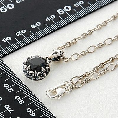 シルバーネックレス