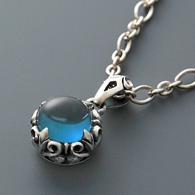 シルバーネックレス