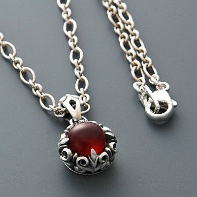 シルバーネックレス