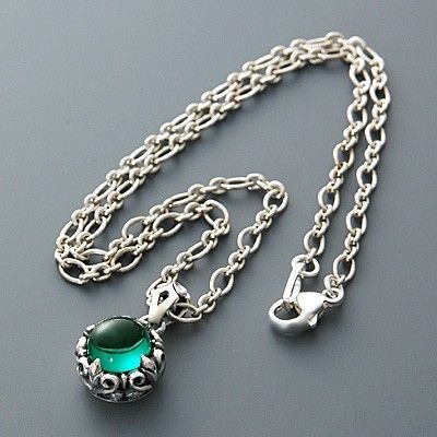シルバーネックレス