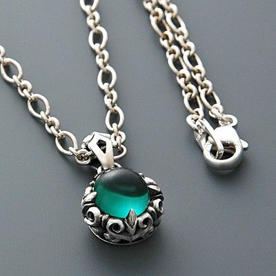 シルバーネックレス