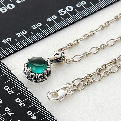 シルバーネックレス