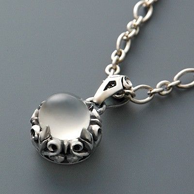 シルバーネックレス