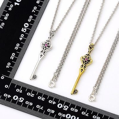 シルバーネックレス