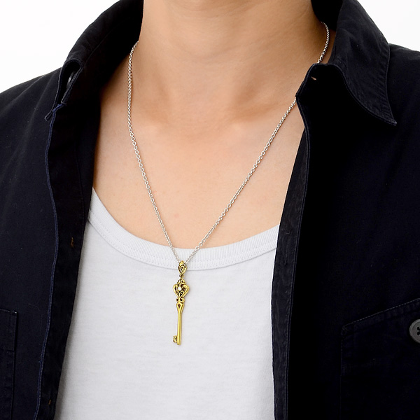 シルバーネックレス