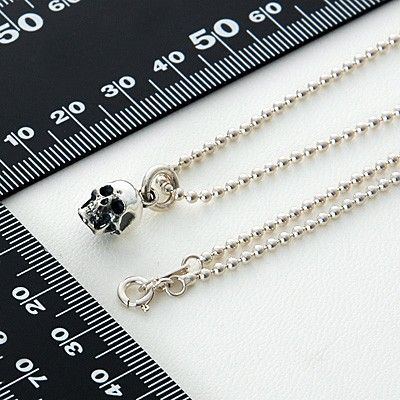シルバーネックレス