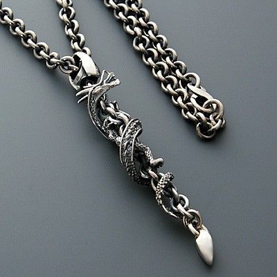 シルバーネックレス