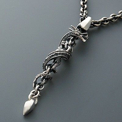 シルバーネックレス