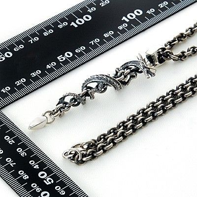 シルバーネックレス